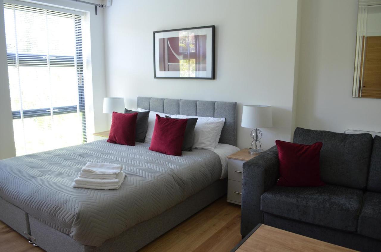 Executive Bright And Airy Studio Apartment In Sydenham London Exterior photo